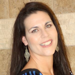 Meet your Posher, Becky